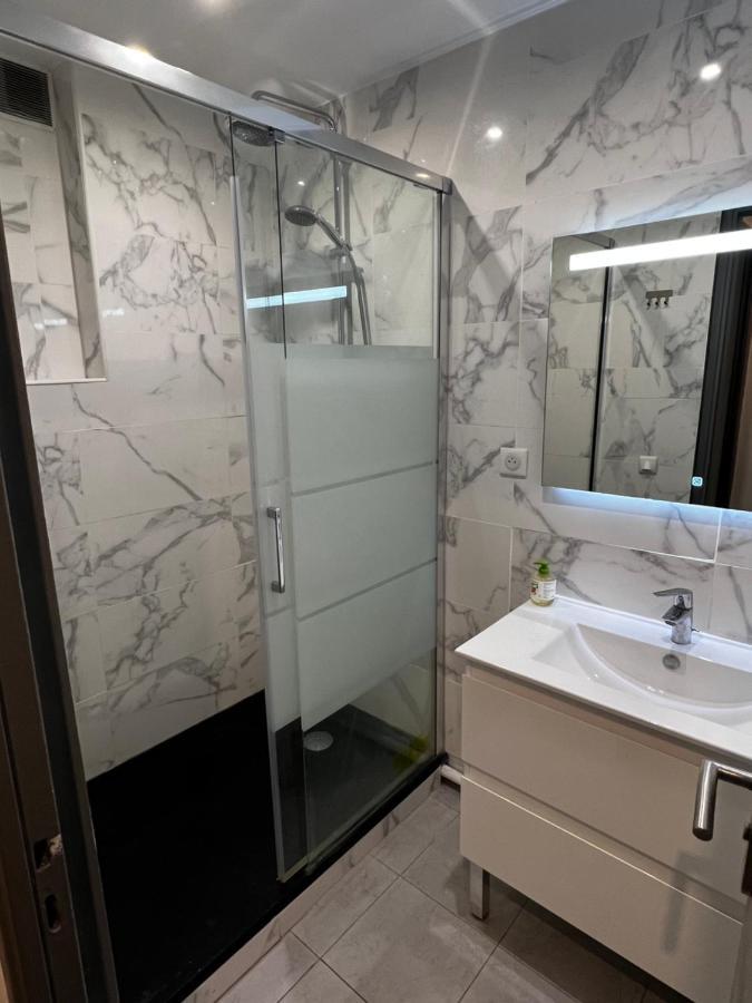 Superbe T3 Climatise Avec Balcon Parking Public Gratuit Apartment Марсилия Екстериор снимка